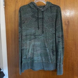 AE lightweight sweatshirt